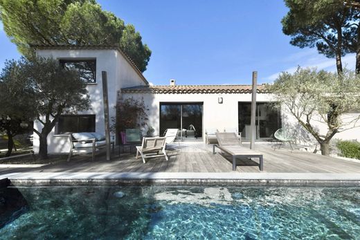 Luxury home in Uzès, Gard