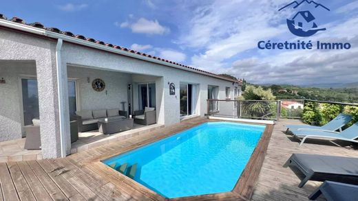 Luxury home in Ceret, Pyrénées-Orientales