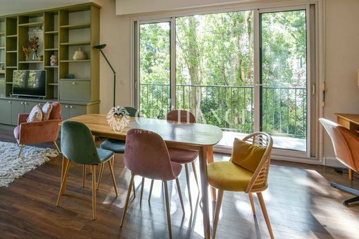 아파트 / Saint-Germain-en-Laye, Yvelines