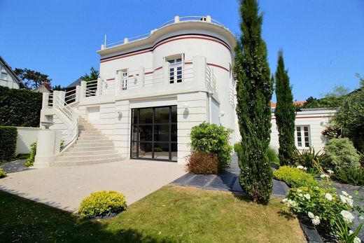 Luxury home in Deauville, Calvados