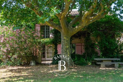 Rural or Farmhouse in Taillades, Vaucluse