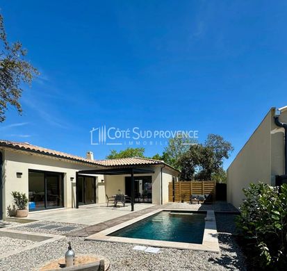 Villa in Saint-Didier, Vaucluse