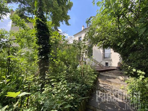 Maison de luxe à Sèvres, Hauts-de-Seine