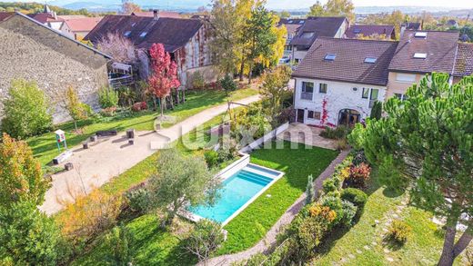 Casa de luxo - Ornex, Ain