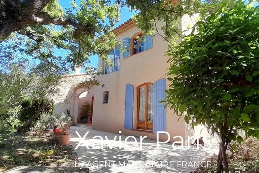 Luxe woning in Bouc-Bel-Air, Bouches-du-Rhône