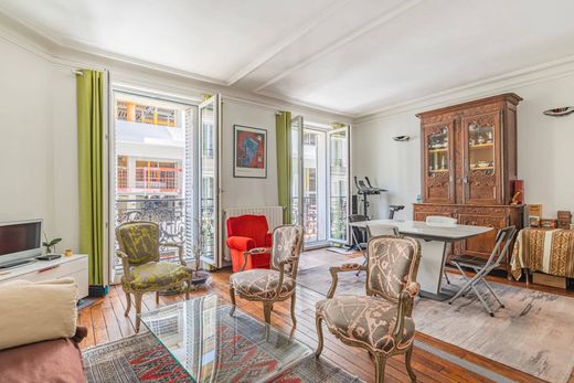 Apartment in Monceau, Courcelles, Ternes, Paris