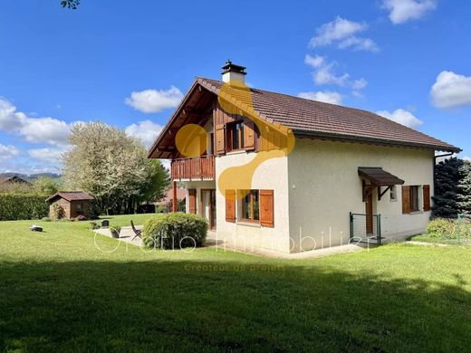 Luxe woning in La Balme-de-Sillingy, Haute-Savoie