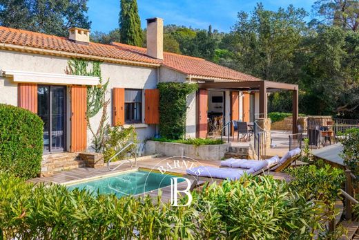 Luksusowy dom w Bormes-les-Mimosas, Var