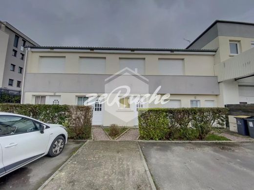 Wohnkomplexe in Caen, Calvados