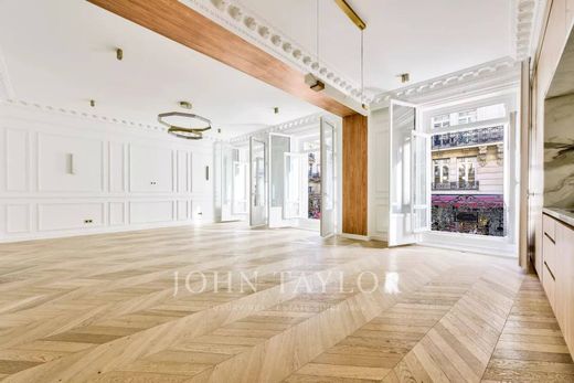 Apartment / Etagenwohnung in Champs-Elysées, Madeleine, Triangle d’or, Paris