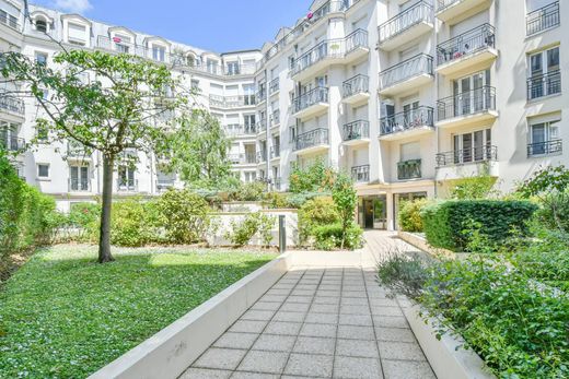 Apartment in Saint-Maurice, Val-de-Marne