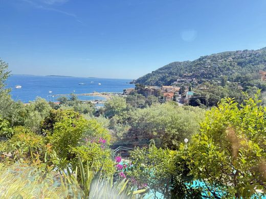 Villa in Théoule-sur-Mer, Alpes-Maritimes