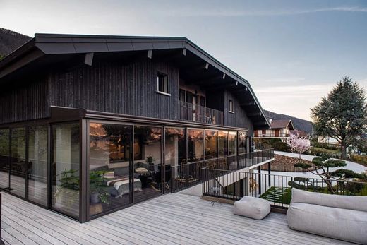 Luxury home in Annecy, Haute-Savoie