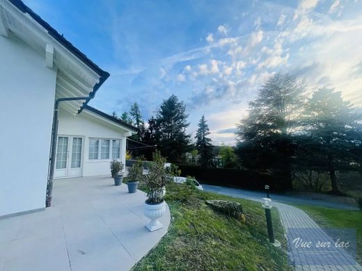 Luxury home in Le Mont-sur-Lausanne, Lausanne District