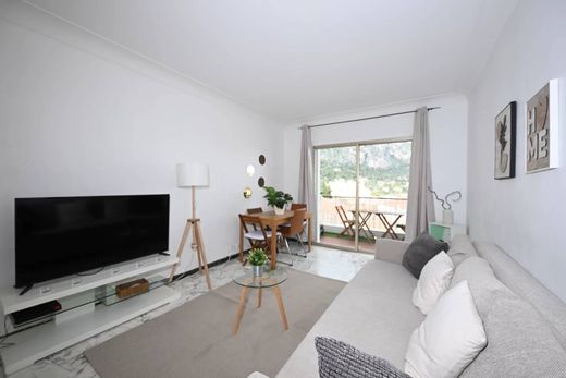 Beaulieu-sur-Mer, Alpes-Maritimesのアパートメント