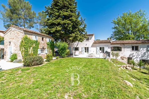Villa en Valbonne, Alpes Marítimos