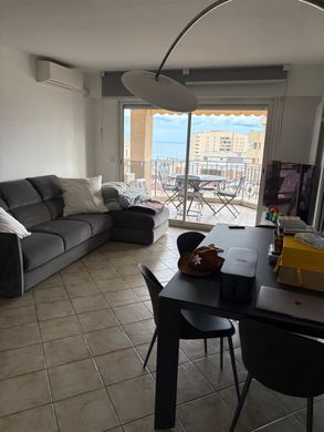 Piso / Apartamento en Beausoleil, Alpes Marítimos