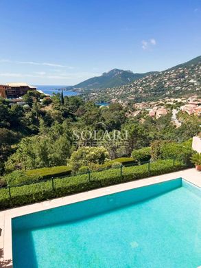 아파트 / Théoule-sur-Mer, Alpes-Maritimes