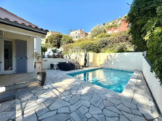 Apartment in Èze, Alpes-Maritimes