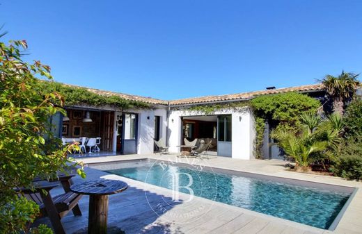 Maison de luxe à Saint-Clément-des-Baleines, Charente-Maritime
