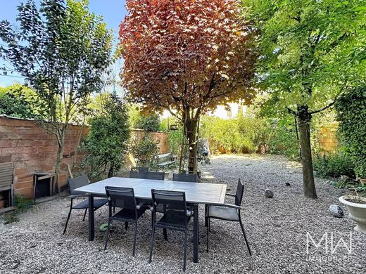 Luxury home in Bordeaux, Gironde