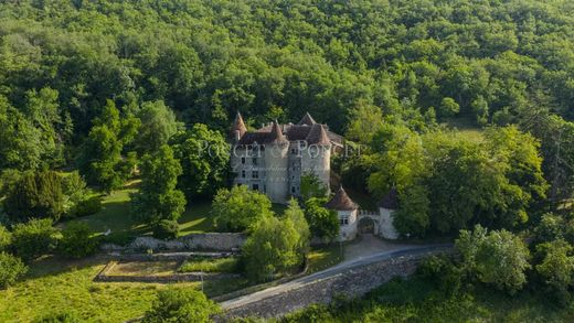 Schloss / Burg in Figeac, Lot