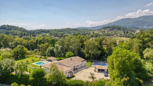 Πολυτελή κατοικία σε Châteauneuf-Grasse, Alpes-Maritimes