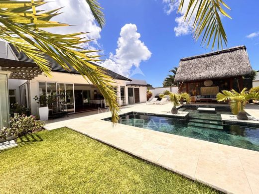 Villa in Grand Baie, Rivière du Rempart District