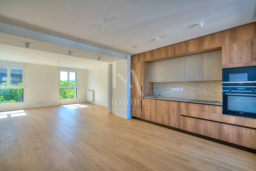 Apartment in Boulogne-Billancourt, Hauts-de-Seine