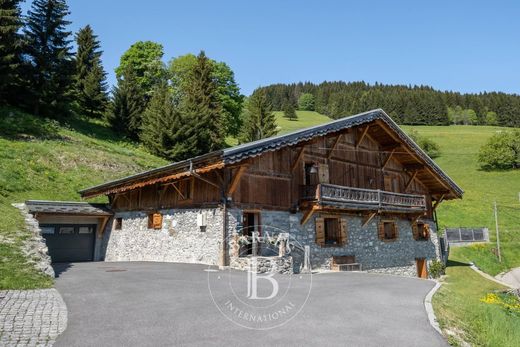 Casa rural / Casa de pueblo en Nancy-sur-Cluses, Alta Saboya