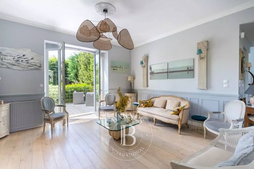 Casa de luxo - Le Chesnay, Yvelines