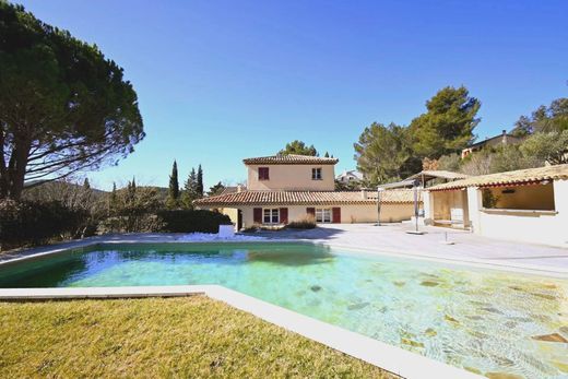 Landhaus / Bauernhof in Aix-en-Provence, Bouches-du-Rhône