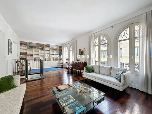 Appartamento a Neuilly-sur-Seine, Hauts-de-Seine