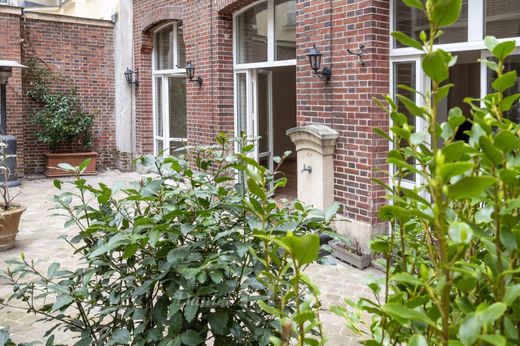 Элитный дом, Tour Eiffel, Invalides – Ecole Militaire, Saint-Thomas d’Aquin, Paris