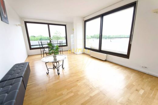 Piso / Apartamento en Suresnes, Altos de Sena