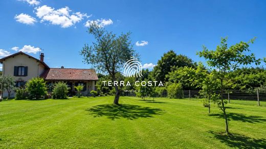 Luxury home in Saint-Vincent-de-Tyrosse, Landes