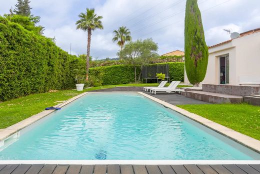 Casa de lujo en Mougins, Alpes Marítimos