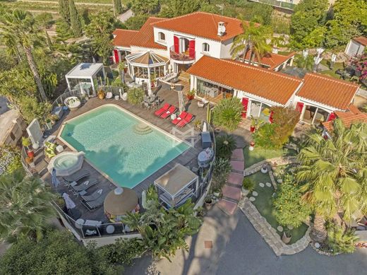 Villa in Carqueiranne, Var