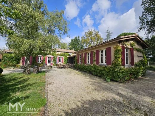 منزل ﻓﻲ Monfaucon, Dordogne