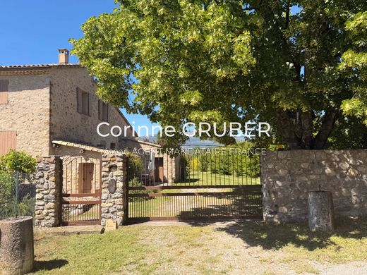 Luxury home in Thoard, Alpes-de-Haute-Provence