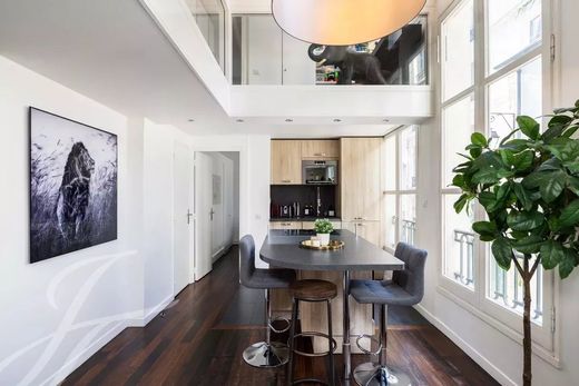 Apartment in Beaubourg, Marais, Notre Dame - Ile de La Cité, Paris