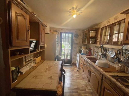 Menton, Alpes-Maritimesの高級住宅