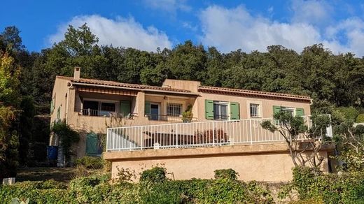 Villa a Carcès, Var