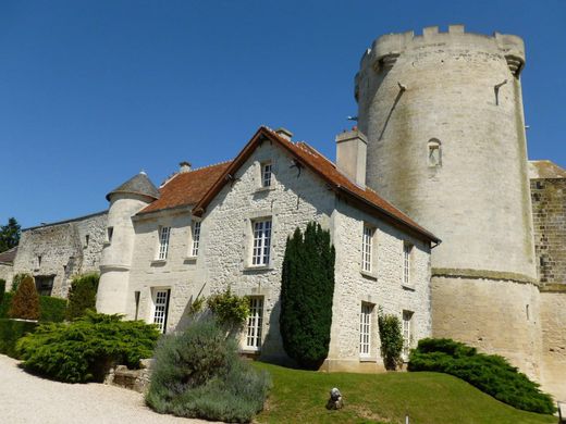 Schloss / Burg in Soissons, Aisne