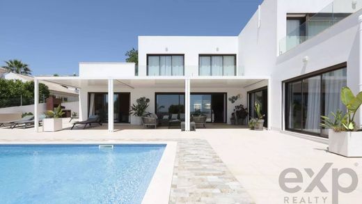 Luxury home in Mexilhoeira Grande, Portimão