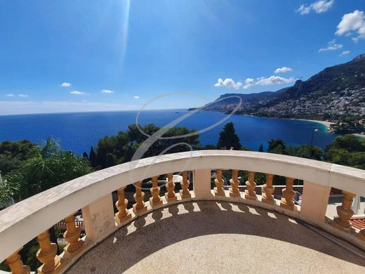 Villa en Roquebrune-Cap-Martin, Alpes Marítimos