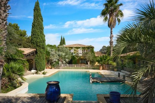 Villa in Bormes-les-Mimosas, Var