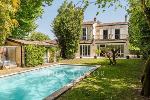 Luxury home in Le Bouscat, Gironde