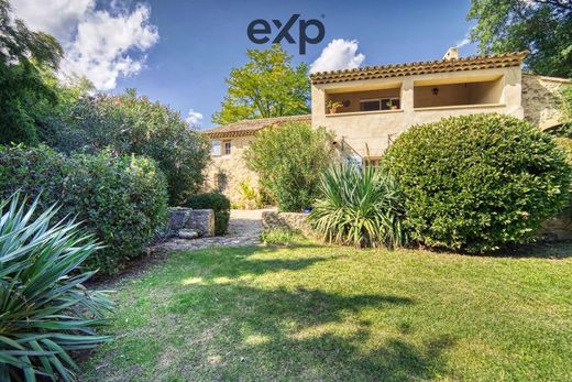 Luxury home in Ansouis, Vaucluse