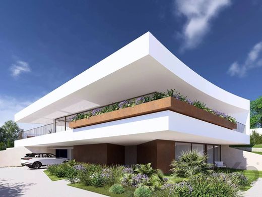 Вилла, Luz, Lagos